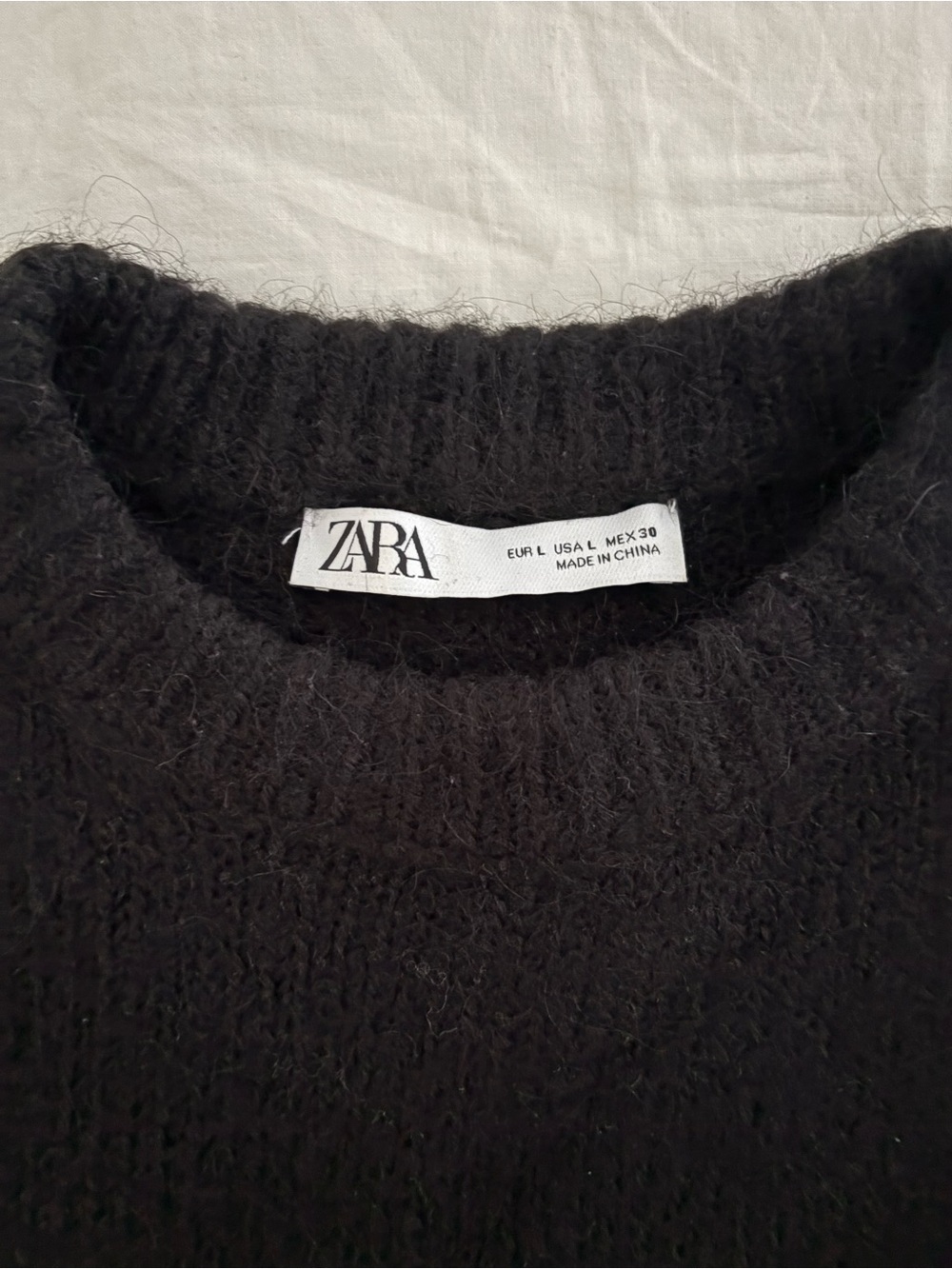Zara Black Cropped Crewneck Sweater - Picture 3 of 3